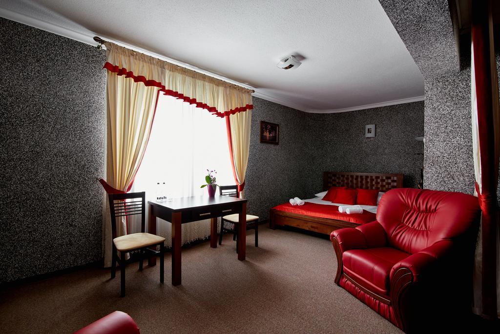 Rota Hotel Biała Podlaska Buitenkant foto