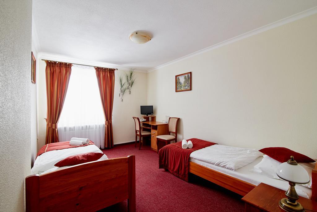 Rota Hotel Biała Podlaska Buitenkant foto